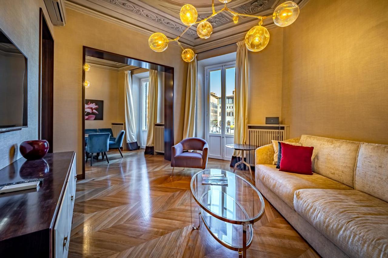 Yid Santa Maria Novella Suites Apt With Balcony Florence Ngoại thất bức ảnh